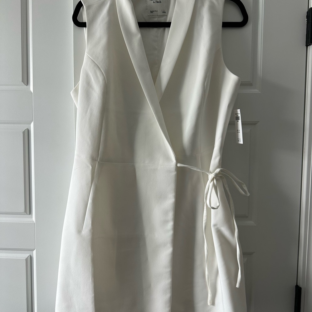 Abercrombie & Fitch White Wrap Mini Dress V-Neck Tie Front